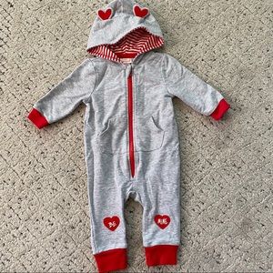 Infant Valentine’s Day outfit
